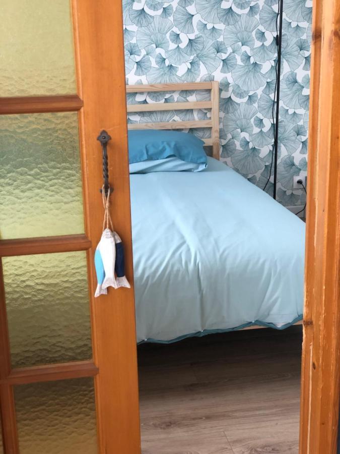 Bleu Sale - F2 Courseulles Avec Balcon Apartment Екстериор снимка