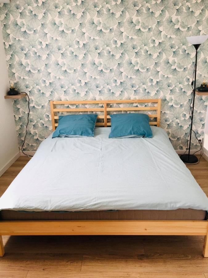 Bleu Sale - F2 Courseulles Avec Balcon Apartment Екстериор снимка
